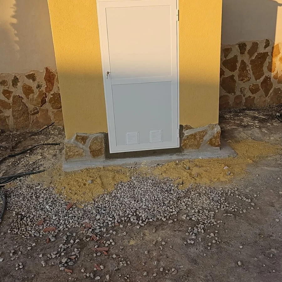 Pool Pump House Building