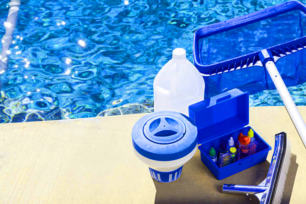 Pool Maintenance Santa Santa Rosalia